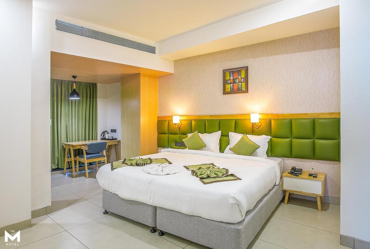 The M Hotel Райпур Экстерьер фото